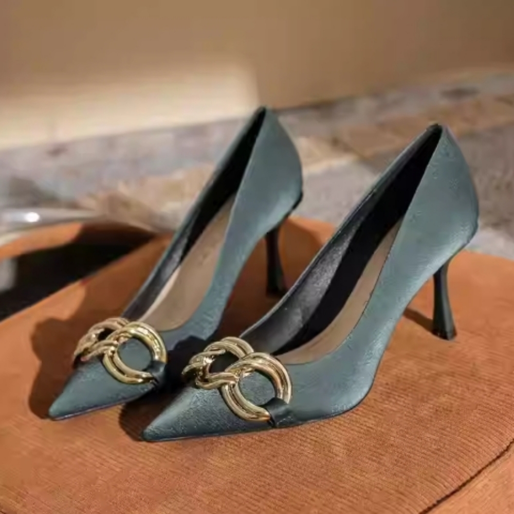 women shoes Heels